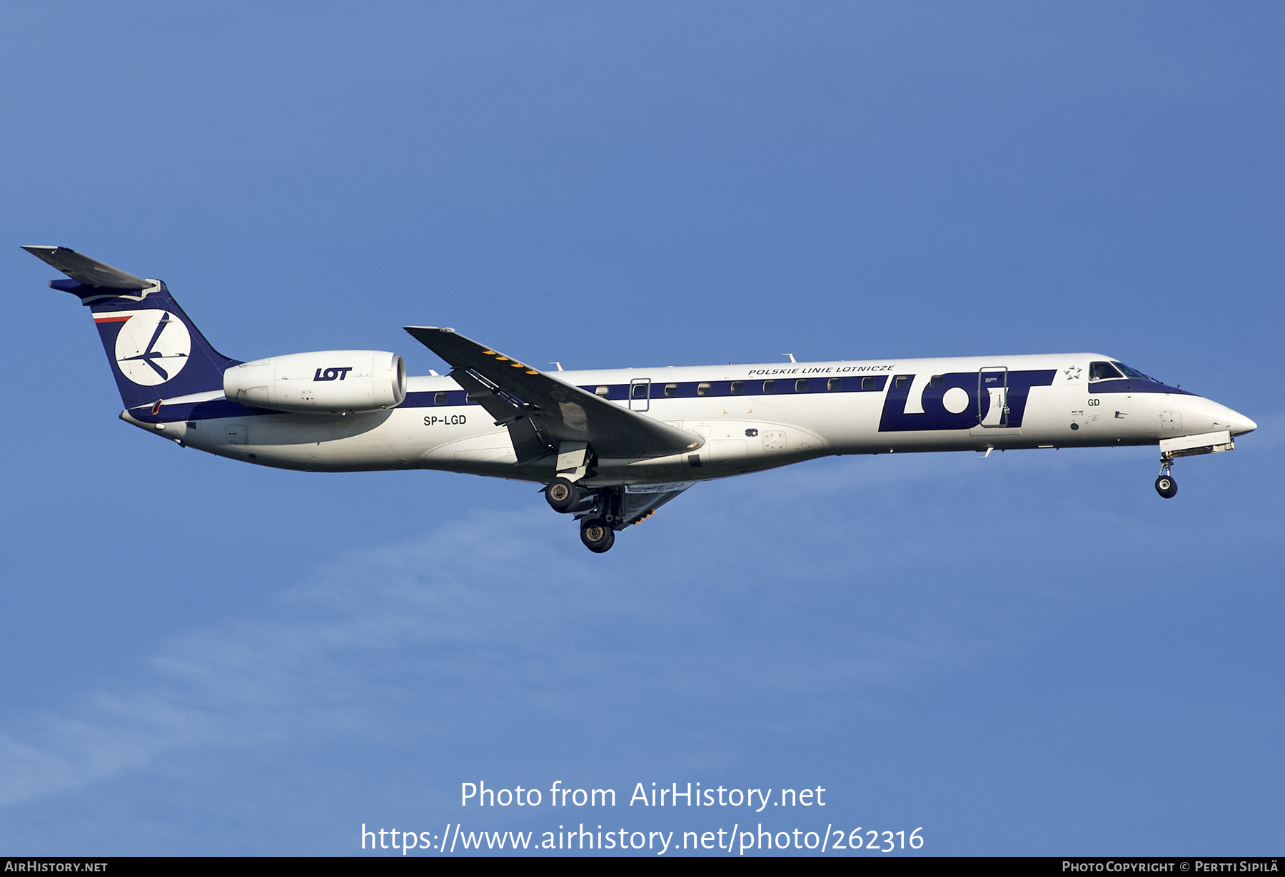 Aircraft Photo of SP-LGD | Embraer ERJ-145MP (EMB-145MP) | LOT Polish Airlines - Polskie Linie Lotnicze | AirHistory.net #262316