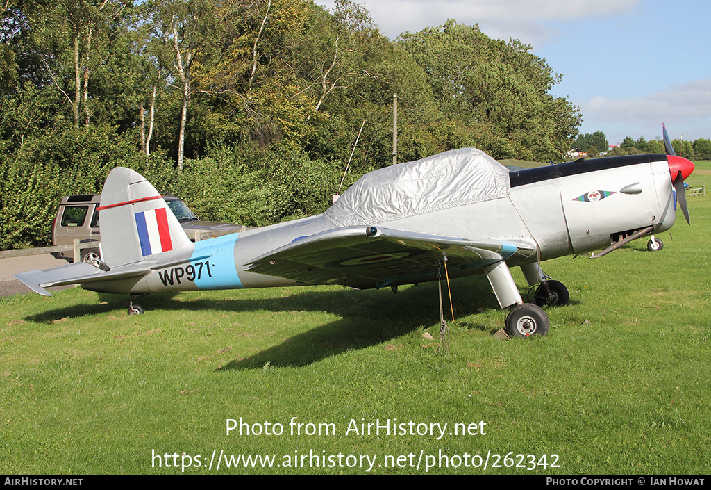 Aircraft Photo of G-ATHD / WP971 | De Havilland DHC-1 Chipmunk Mk22 | UK - Air Force | AirHistory.net #262342