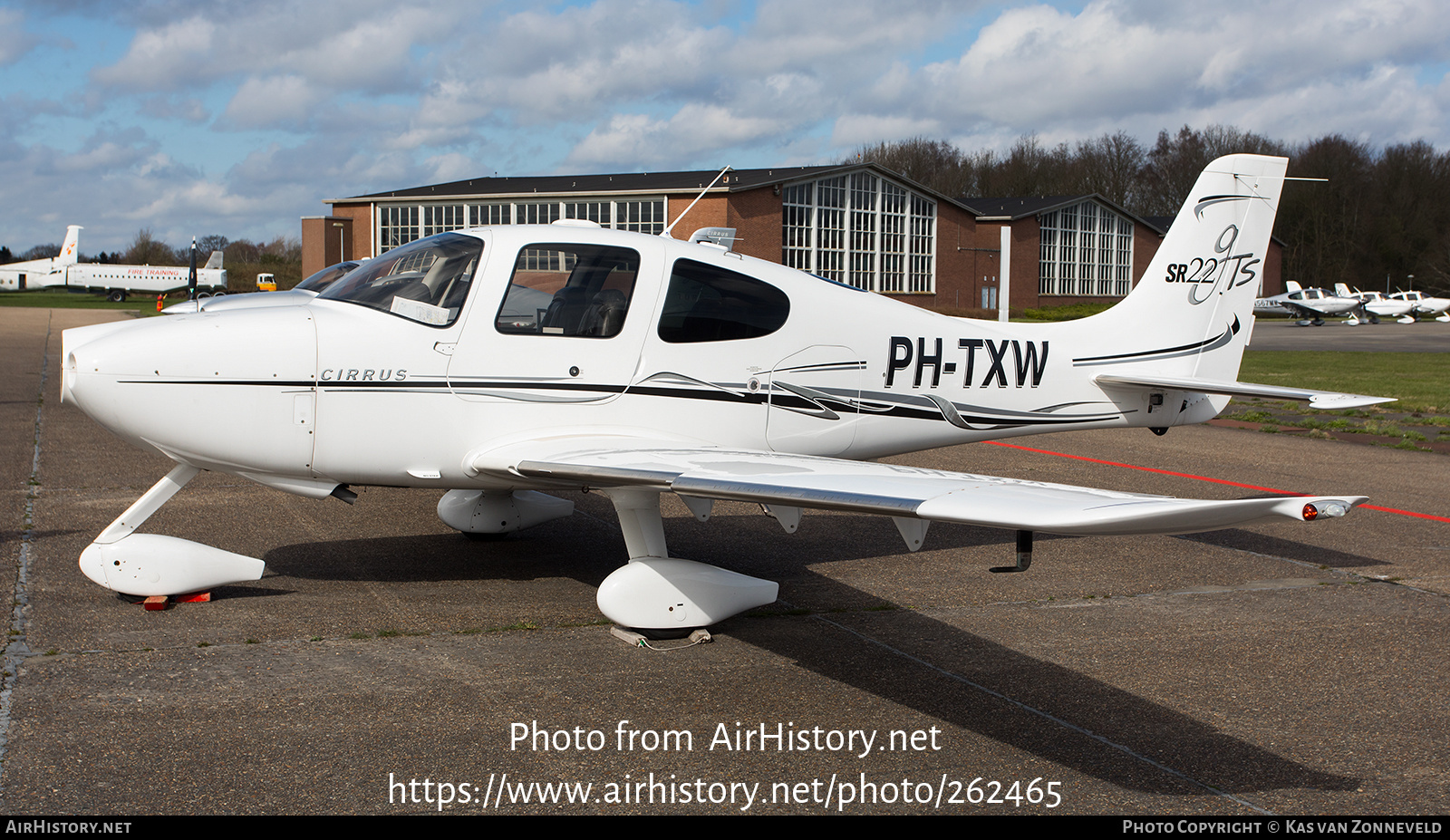 Aircraft Photo of PH-TXW | Cirrus SR-22 G2-GTS | AirHistory.net #262465