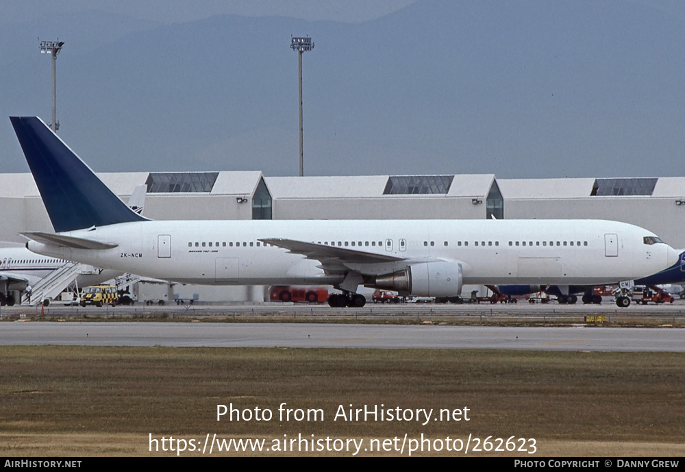 Aircraft Photo of ZK-NCM | Boeing 767-35H/ER | AirHistory.net #262623