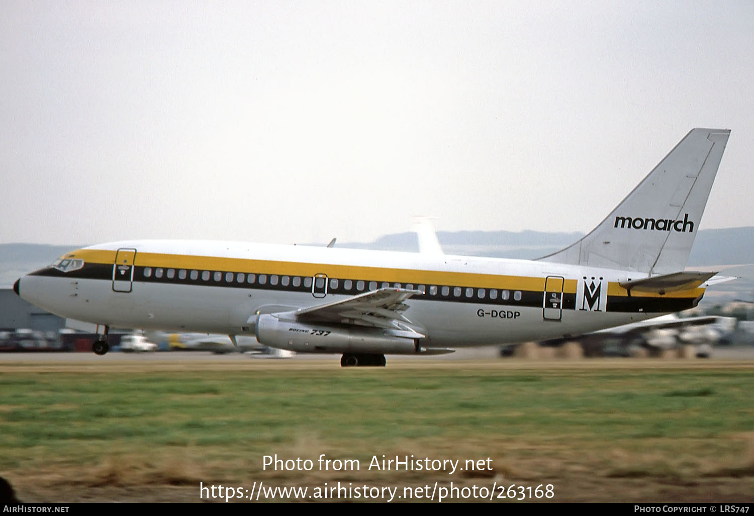 Aircraft Photo of G-DGDP | Boeing 737-2T7/Adv | Monarch Airlines | AirHistory.net #263168