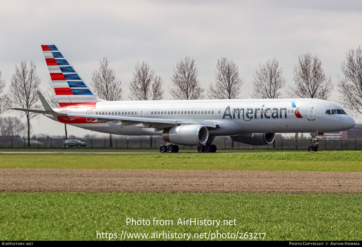 Aircraft Photo of N200UU | Boeing 757-2B7 | American Airlines | AirHistory.net #263217