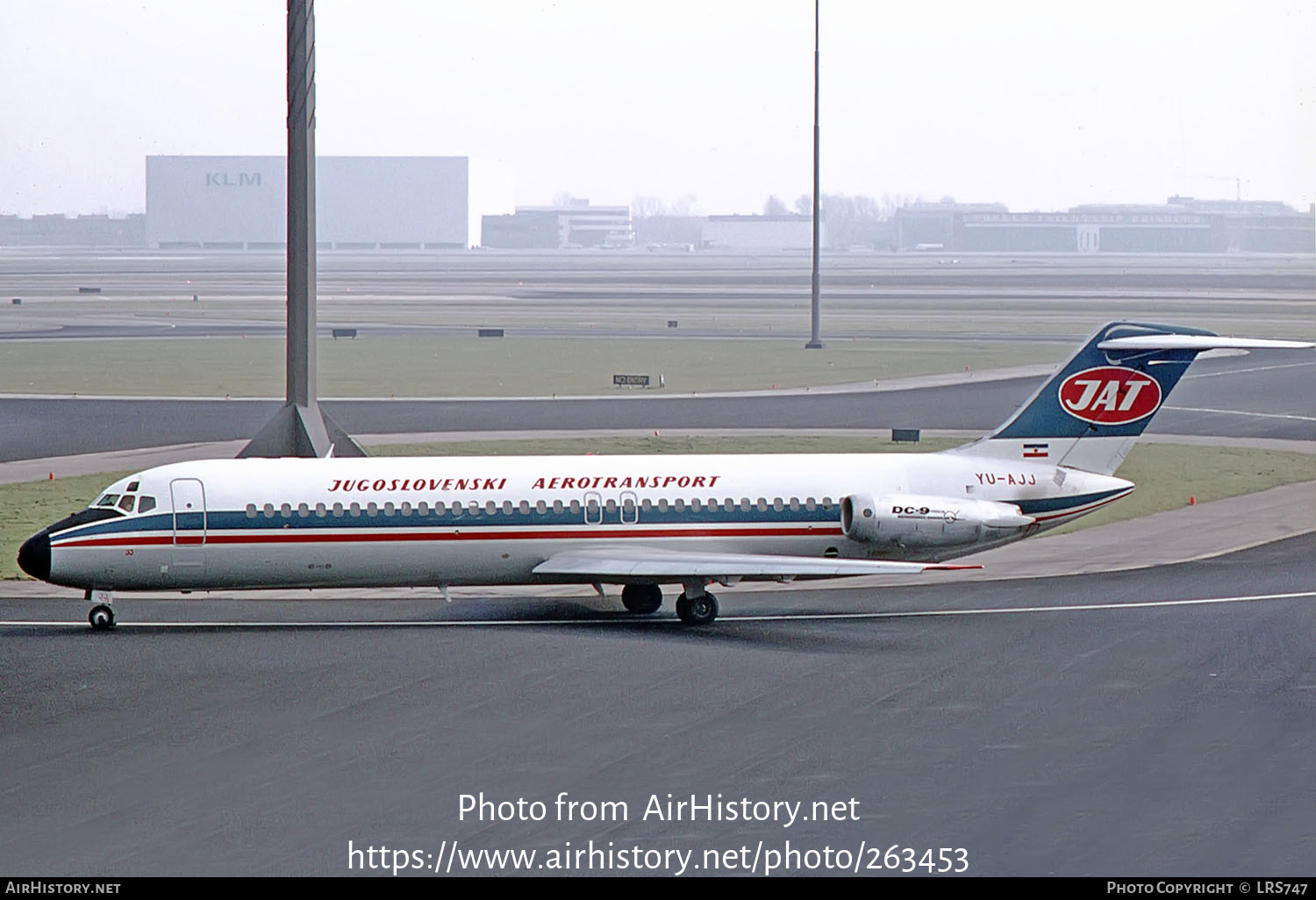 Aircraft Photo of YU-AJJ | McDonnell Douglas DC-9-32 | JAT Yugoslav Airlines - Jugoslovenski Aerotransport | AirHistory.net #263453