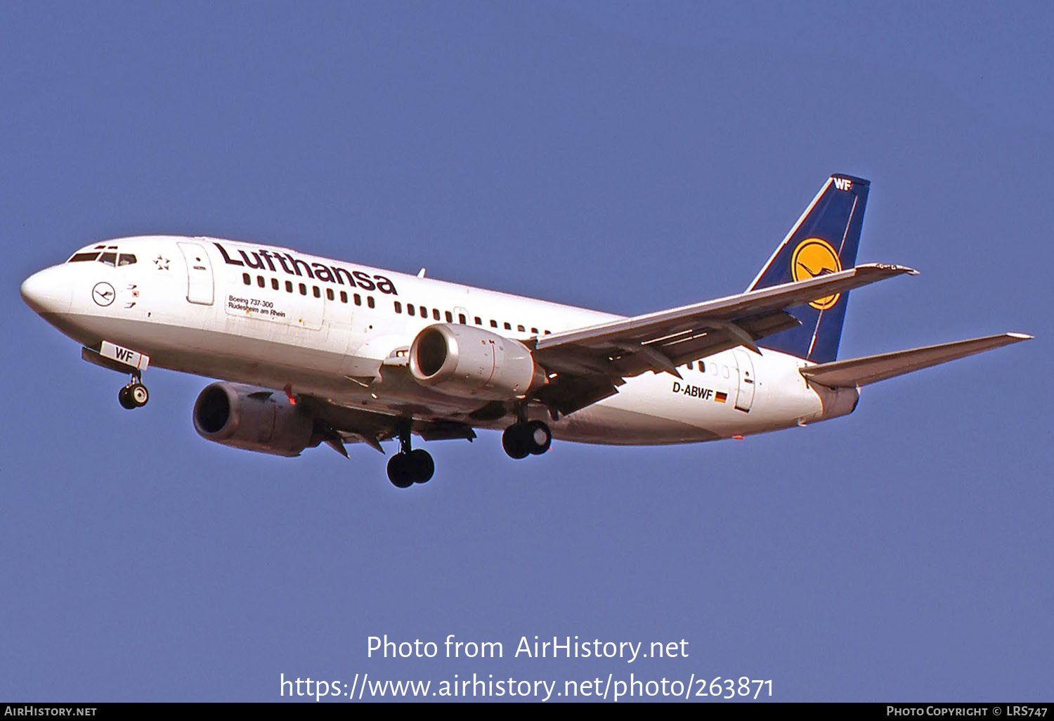 Aircraft Photo of D-ABWF | Boeing 737-330(QC) | Lufthansa | AirHistory.net #263871