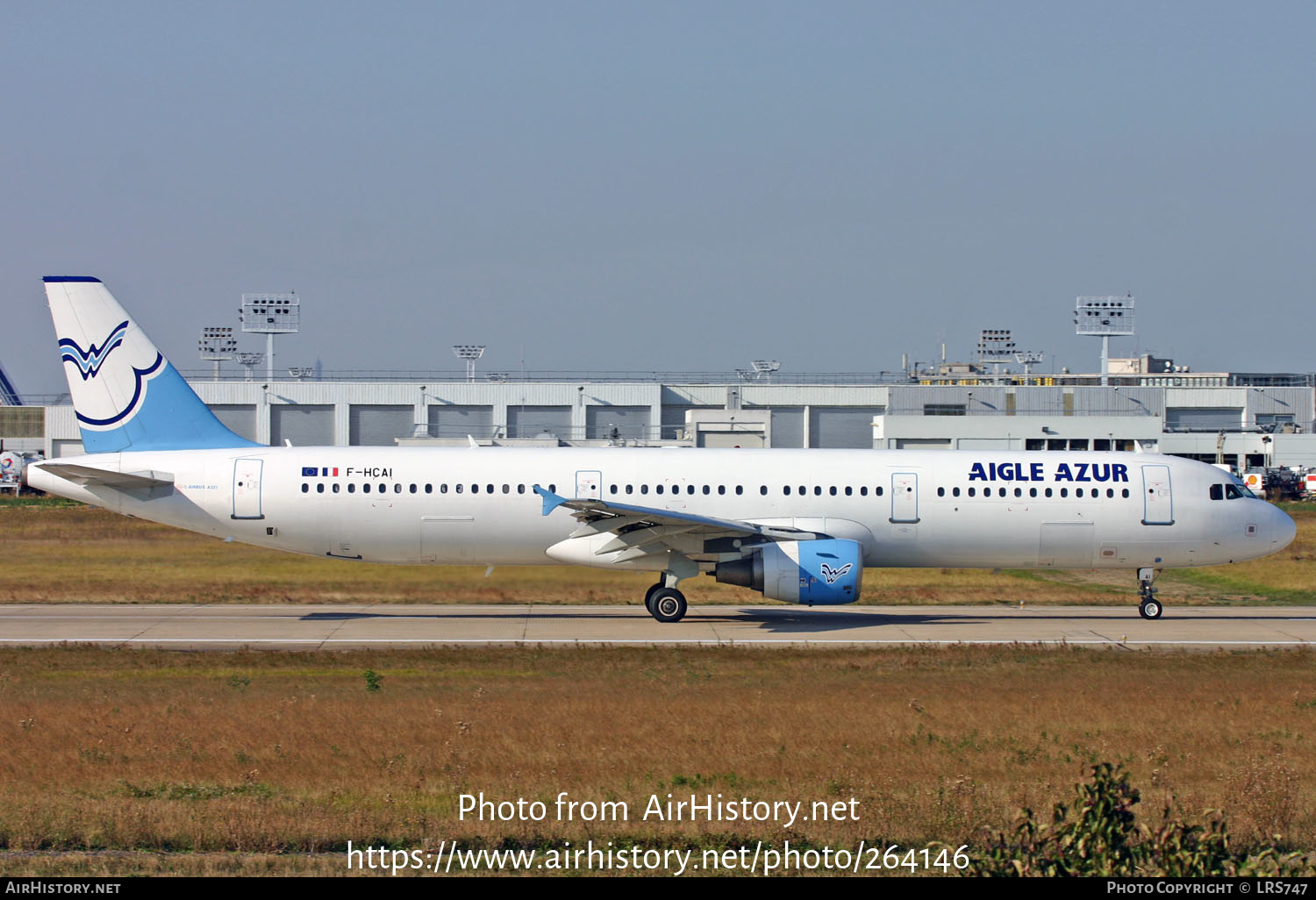 Aircraft Photo of F-HCAI | Airbus A321-211 | Aigle Azur | AirHistory.net #264146