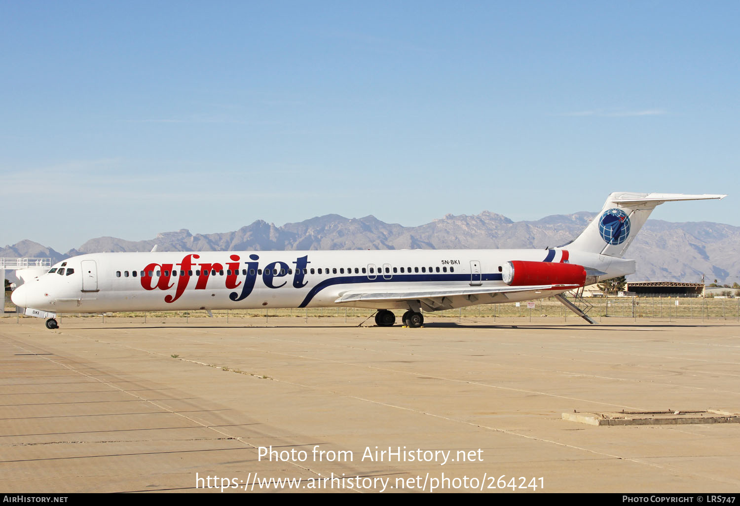 Aircraft Photo of 5N-BKI | McDonnell Douglas MD-82 (DC-9-82) | Afrijet | AirHistory.net #264241