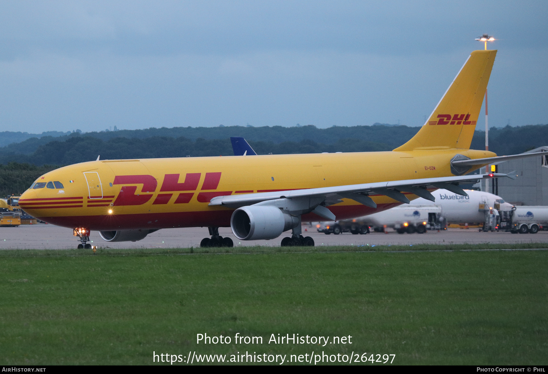 Aircraft Photo of EI-OZM | Airbus A300B4-622R(F) | DHL International | AirHistory.net #264297