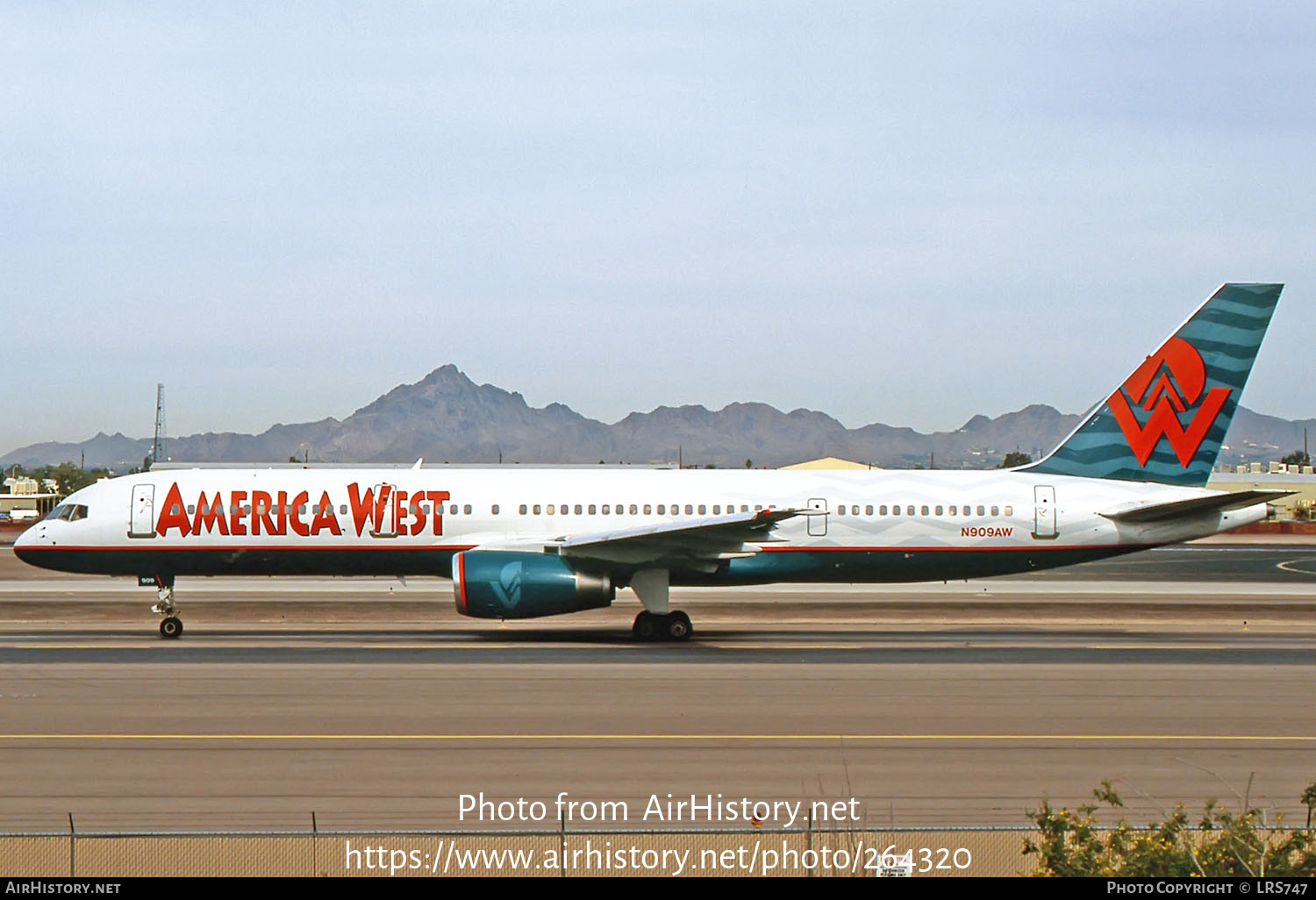 Aircraft Photo of N909AW | Boeing 757-2G7 | America West Airlines | AirHistory.net #264320