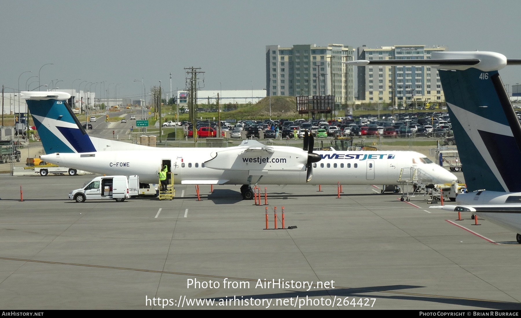 Aircraft Photo of C-FOWE | Bombardier DHC-8-402 Dash 8 | WestJet | AirHistory.net #264427