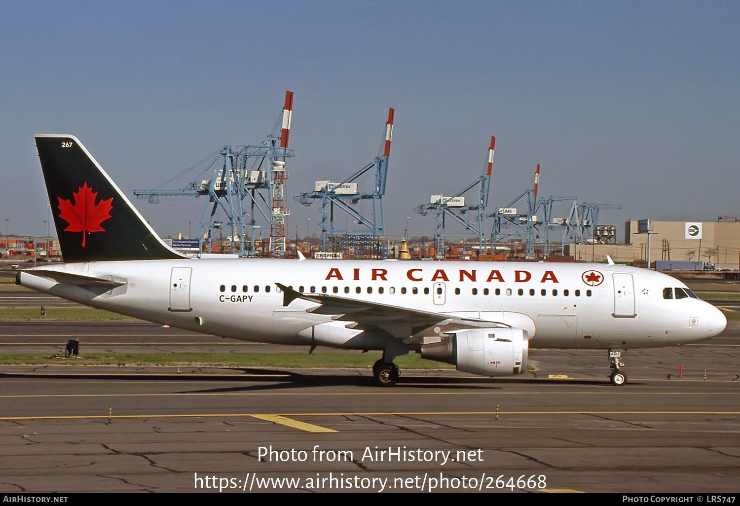 Aircraft Photo of C-GAPY | Airbus A319-114 | Air Canada | AirHistory.net #264668