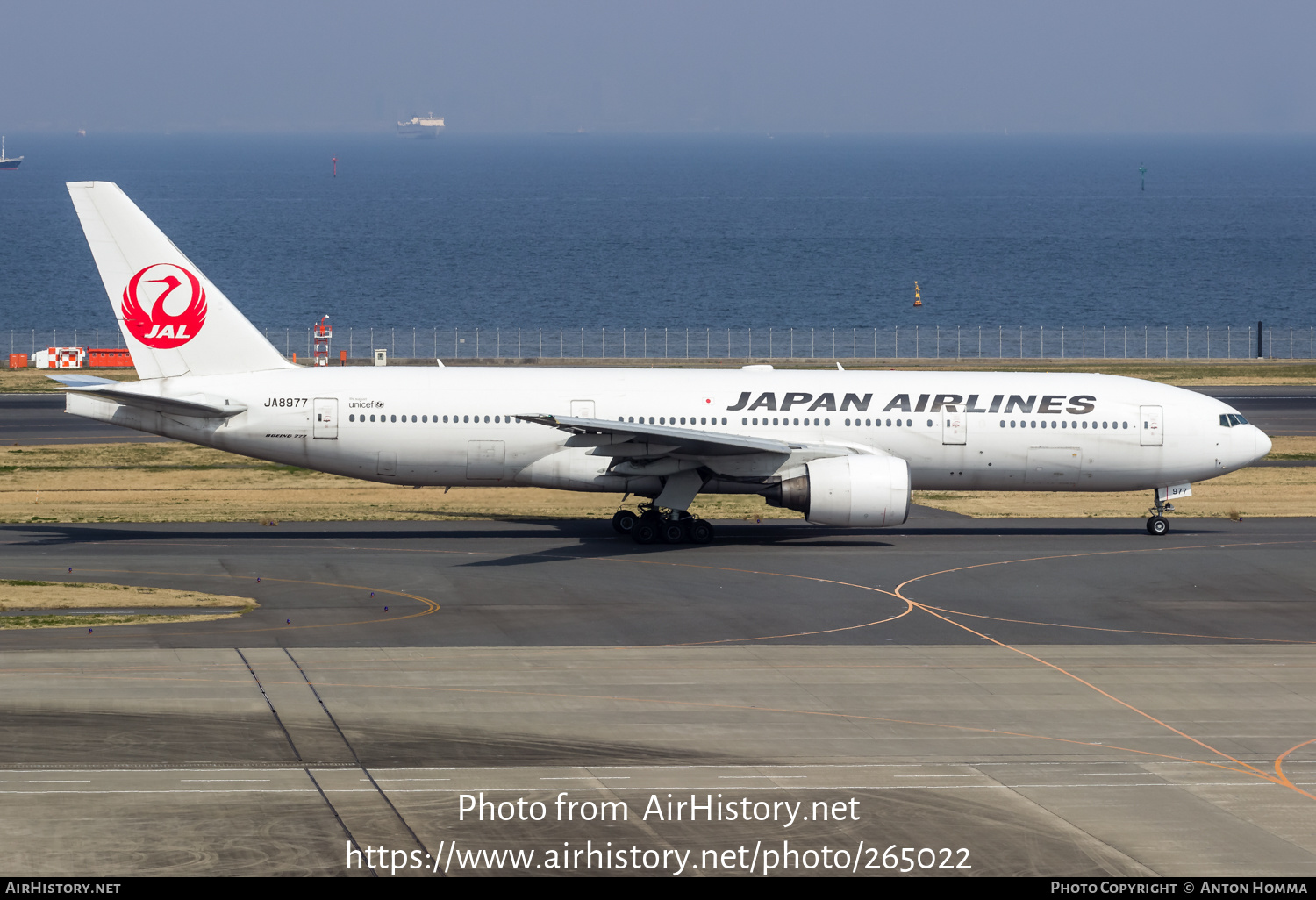 Aircraft Photo of JA8977 | Boeing 777-289 | Japan Airlines - JAL | AirHistory.net #265022