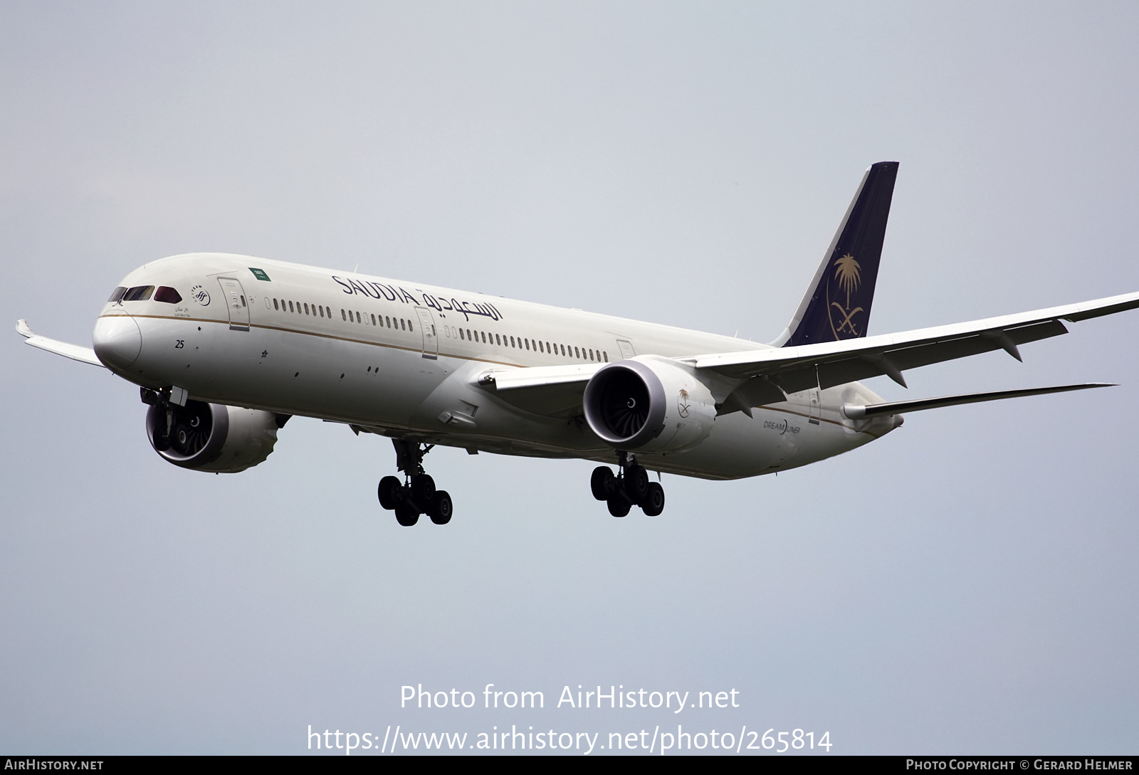 Aircraft Photo of HZ-AR25 | Boeing 787-10 Dreamliner | Saudia - Saudi Arabian Airlines | AirHistory.net #265814