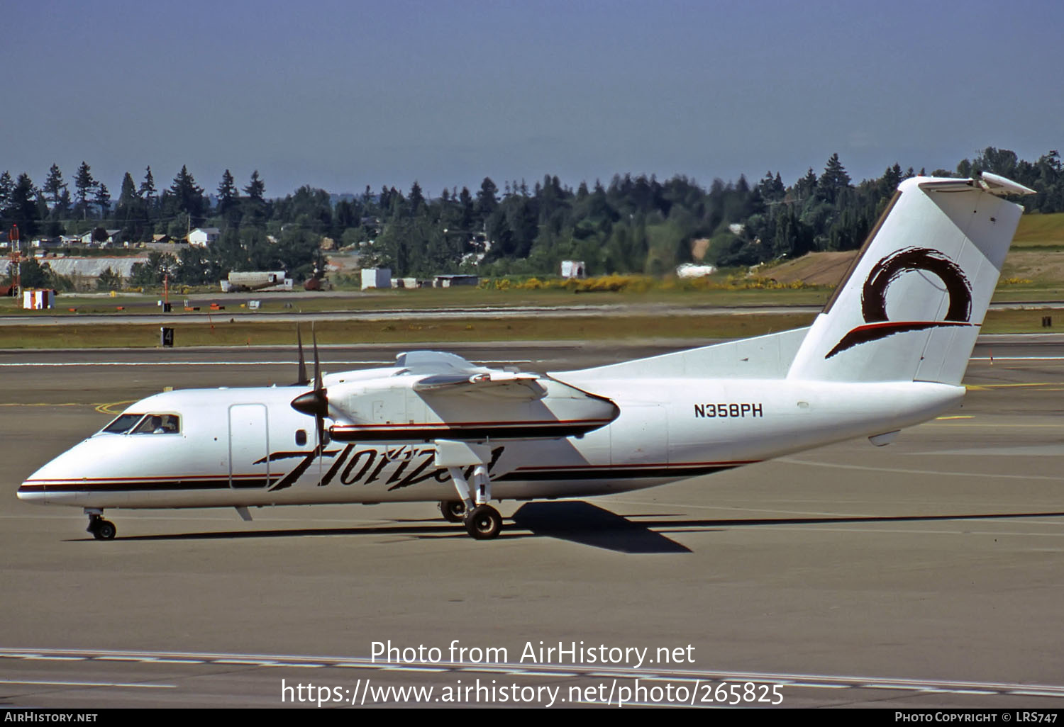 Aircraft Photo of N358PH | Bombardier DHC-8-202Q Dash 8 | Horizon Air | AirHistory.net #265825