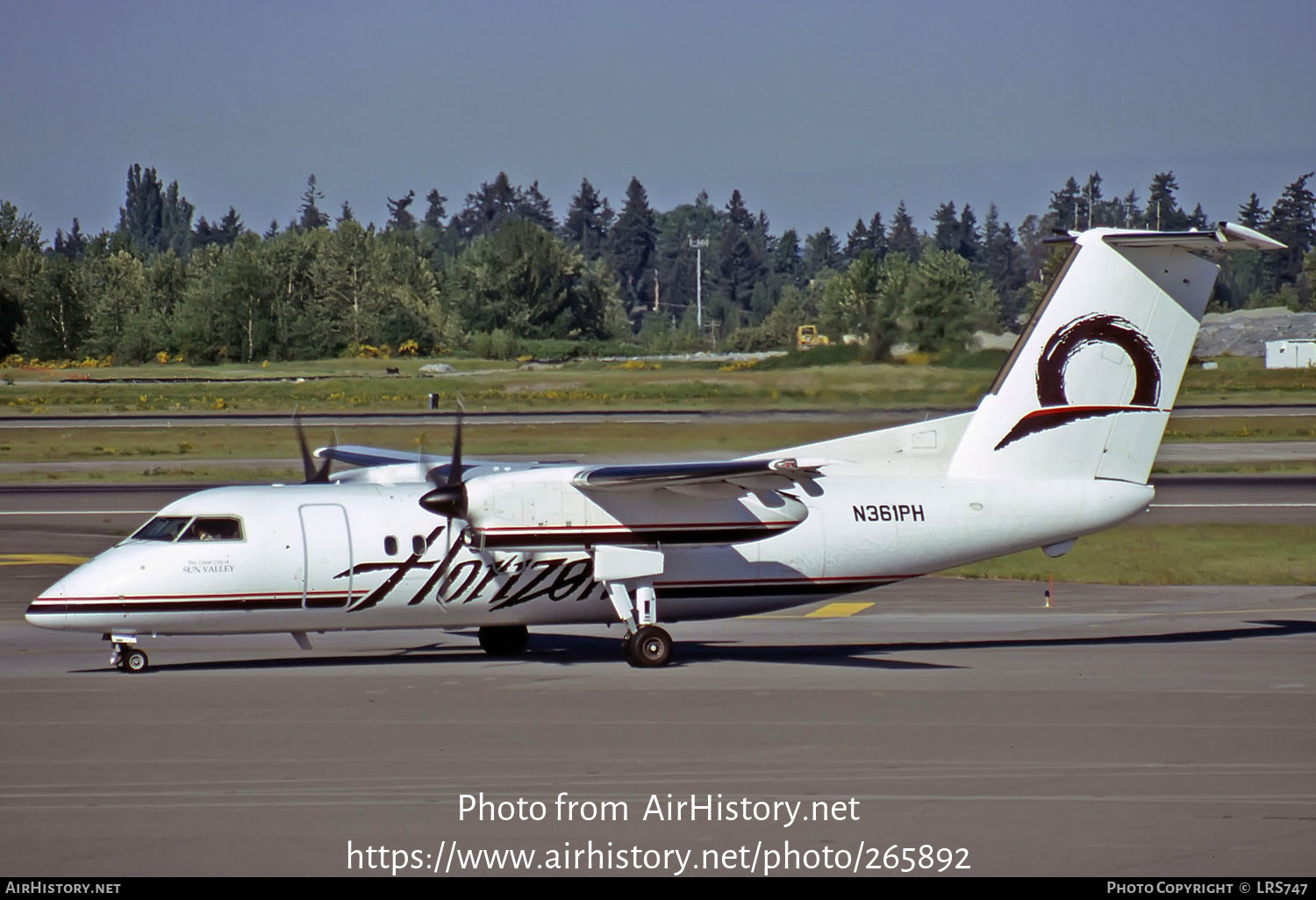 Aircraft Photo of N361PH | Bombardier DHC-8-202Q Dash 8 | Horizon Air | AirHistory.net #265892