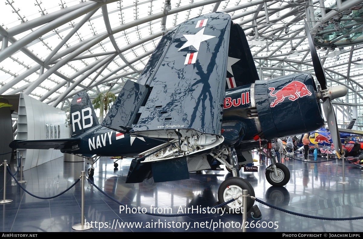 Aircraft Photo of OE-EAS | Vought F4U-4 Corsair | Red Bull | USA - Navy | AirHistory.net #266005