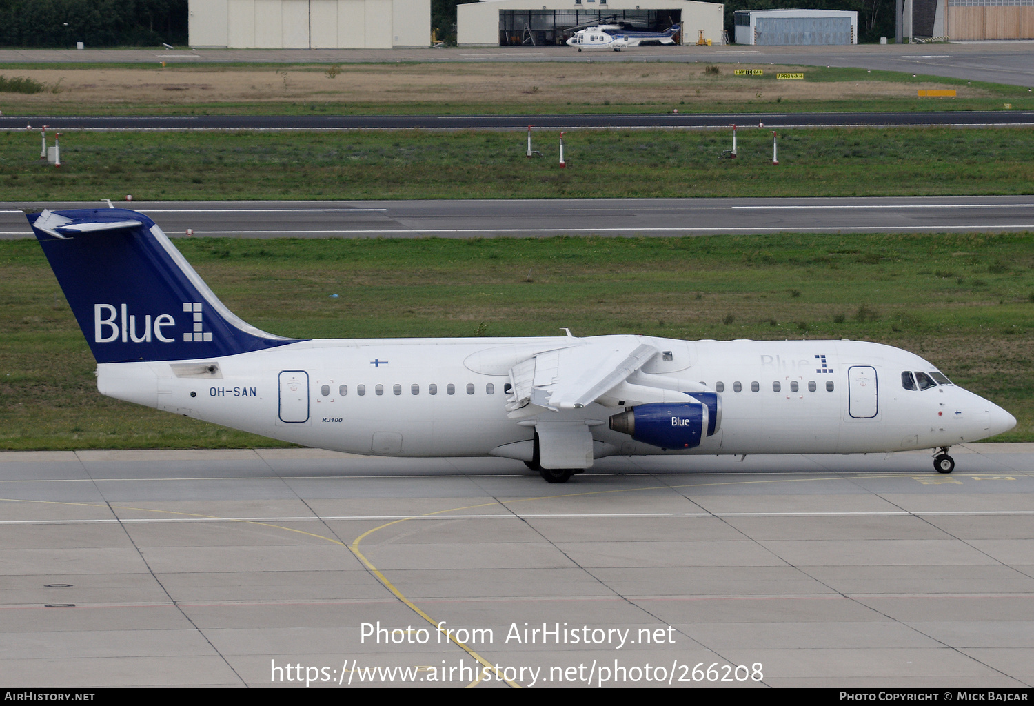 Aircraft Photo of OH-SAN | BAE Systems Avro 146-RJ100 | Blue1 | AirHistory.net #266208