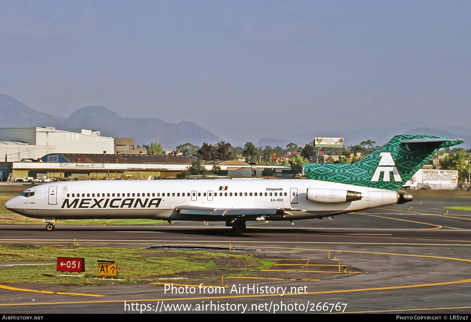 Aircraft Photo of XA-HOX | Boeing 727-264/Adv | Mexicana | AirHistory.net #266767