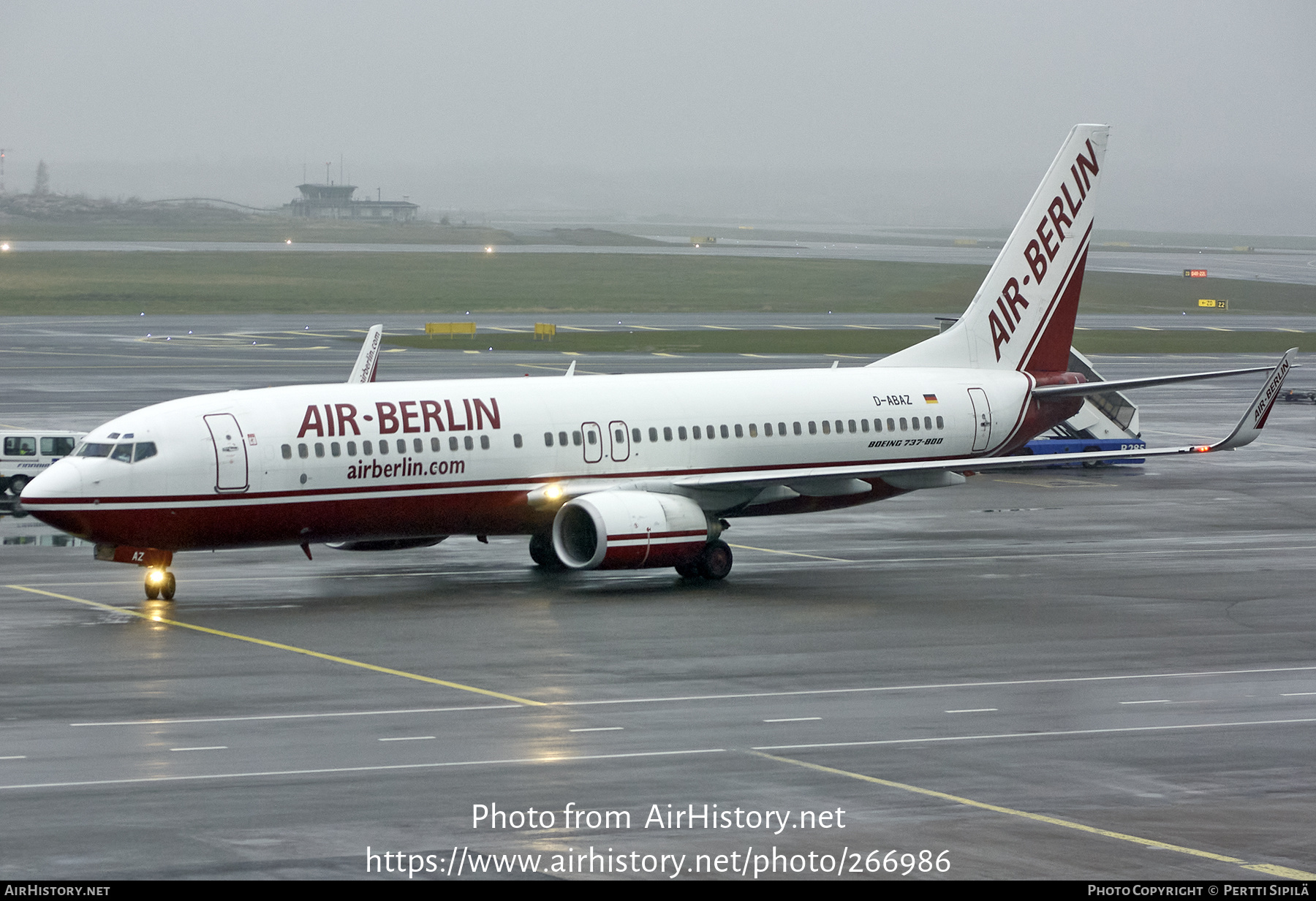 Aircraft Photo of D-ABAZ | Boeing 737-86J | Air Berlin | AirHistory.net #266986