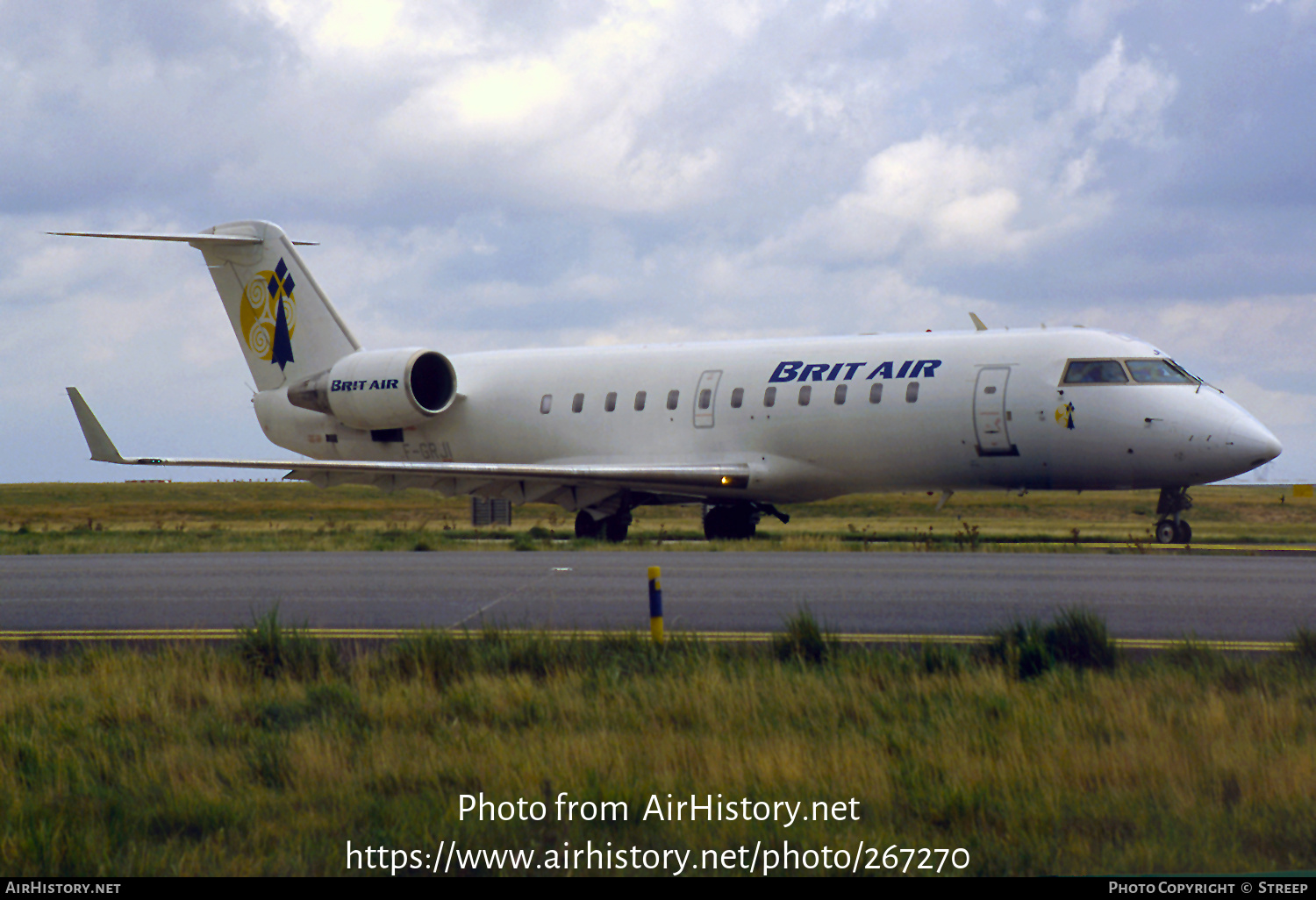 Aircraft Photo of F-GRJI | Canadair CRJ-100ER (CL-600-2B19) | Brit Air | AirHistory.net #267270