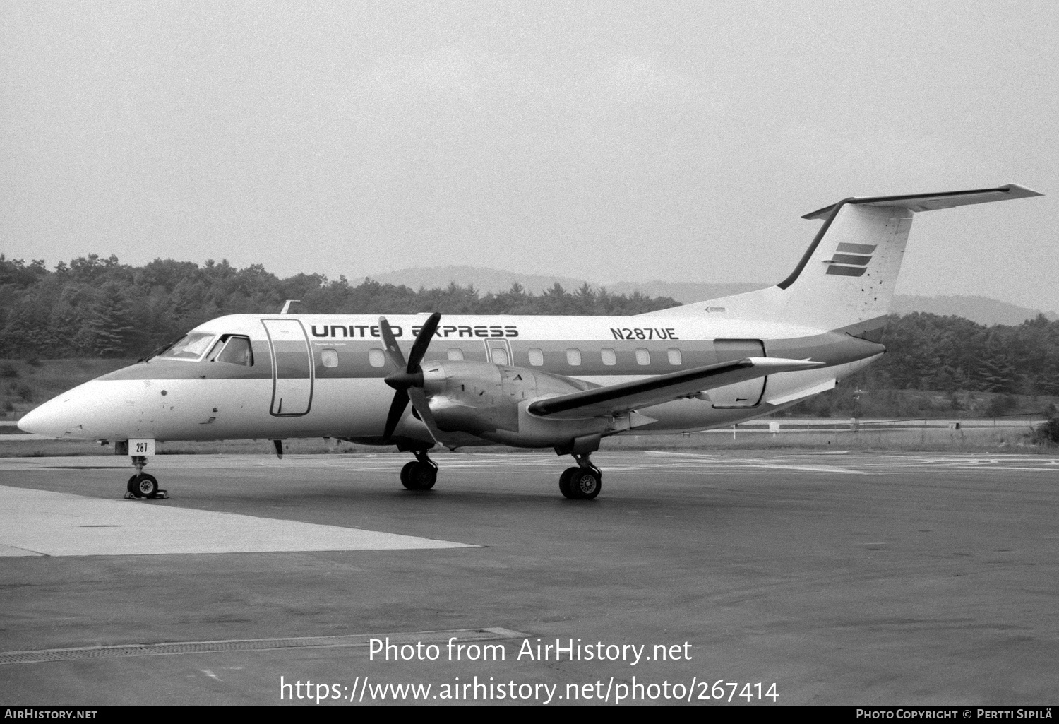 Aircraft Photo of N287UE | Embraer EMB-120RT Brasilia | United Express | AirHistory.net #267414