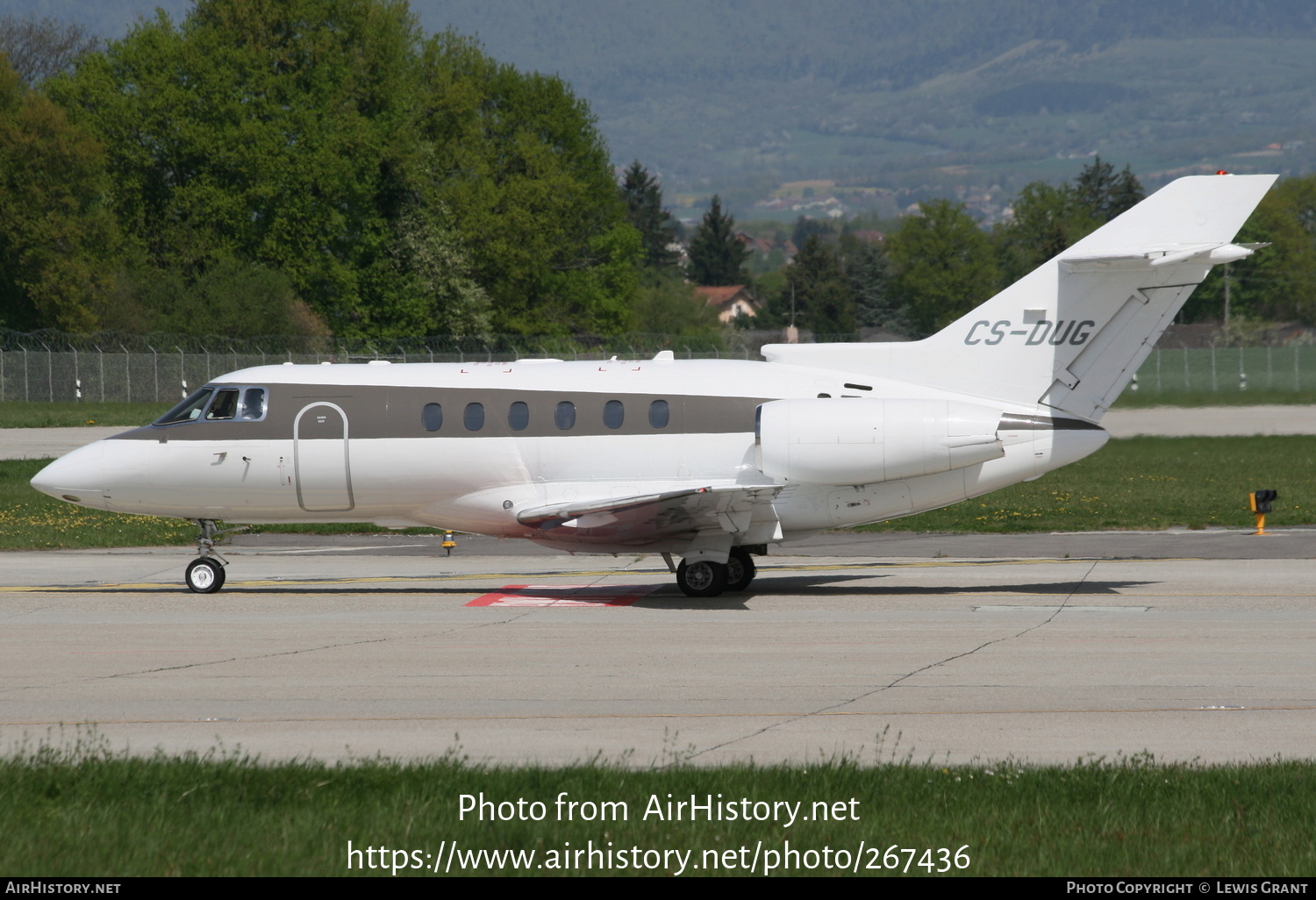 Aircraft Photo of CS-DUG | Hawker Beechcraft 750 | AirHistory.net #267436