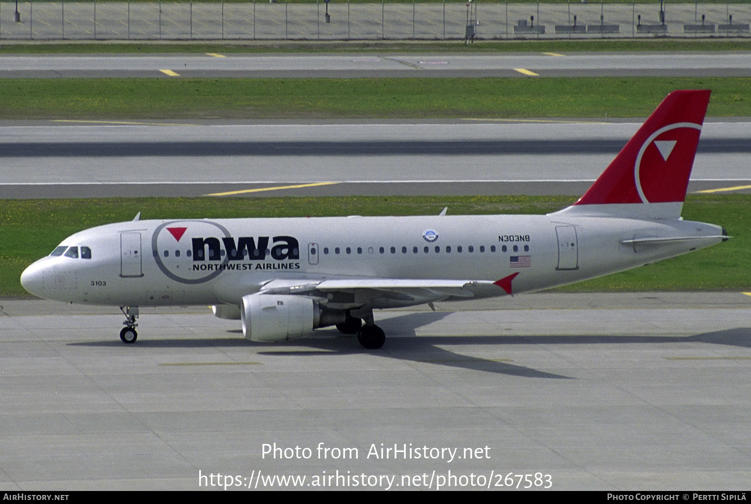 Aircraft Photo of N303NB | Airbus A319-114 | Northwest Airlines | AirHistory.net #267583