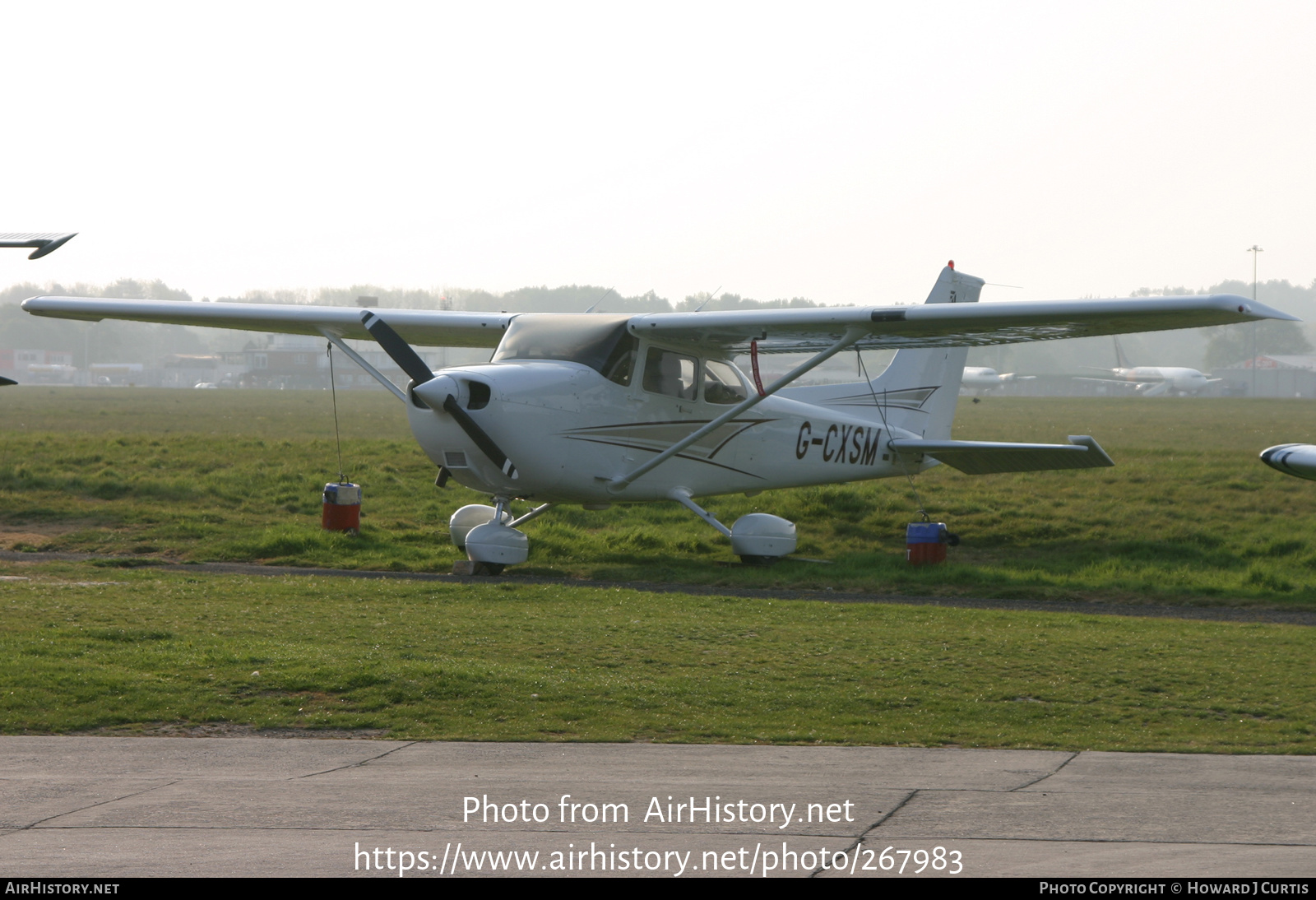 Aircraft Photo of G-CXSM | Cessna 172R Skyhawk II | AirHistory.net #267983