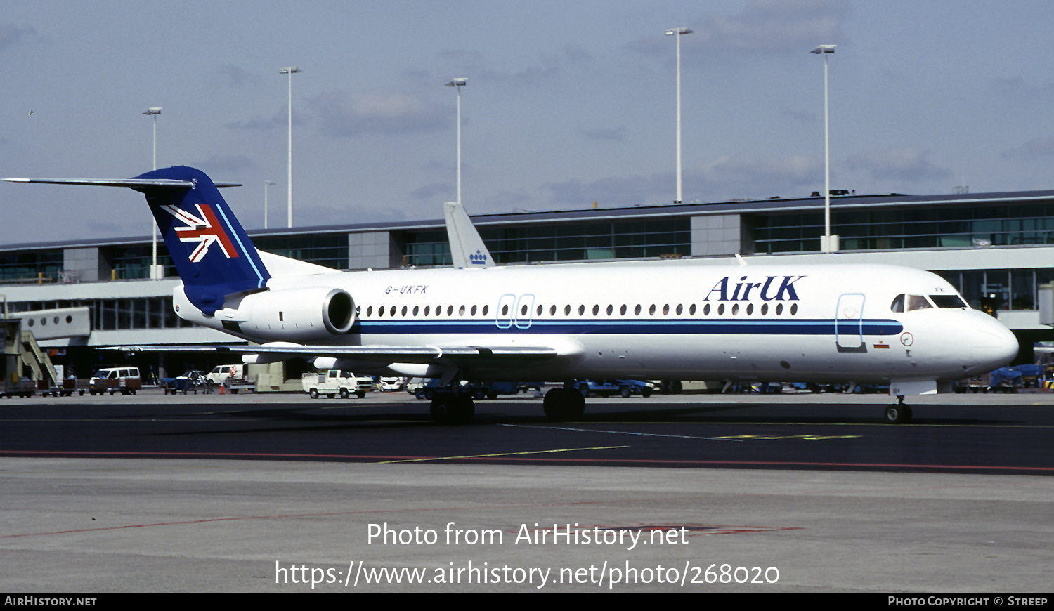 Aircraft Photo of G-UKFK | Fokker 100 (F28-0100) | Air UK | AirHistory.net #268020