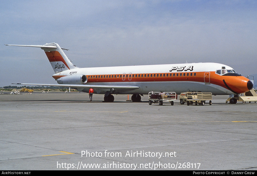 Aircraft Photo of N708PS | McDonnell Douglas DC-9-31 | PSA - Pacific Southwest Airlines | AirHistory.net #268117