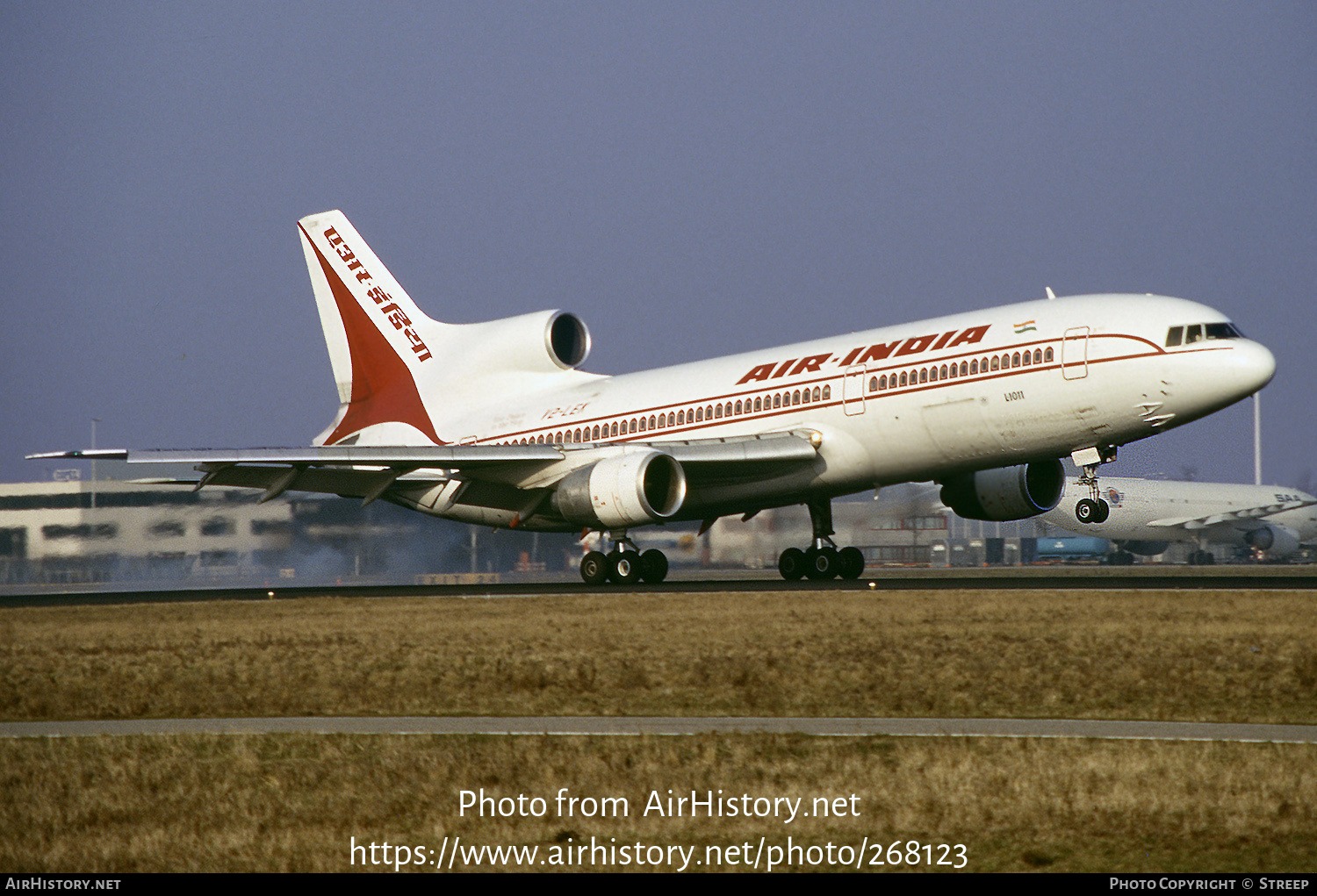 Aircraft Photo of V2-LEK | Lockheed L-1011-385-3 TriStar 500 | Air India | AirHistory.net #268123