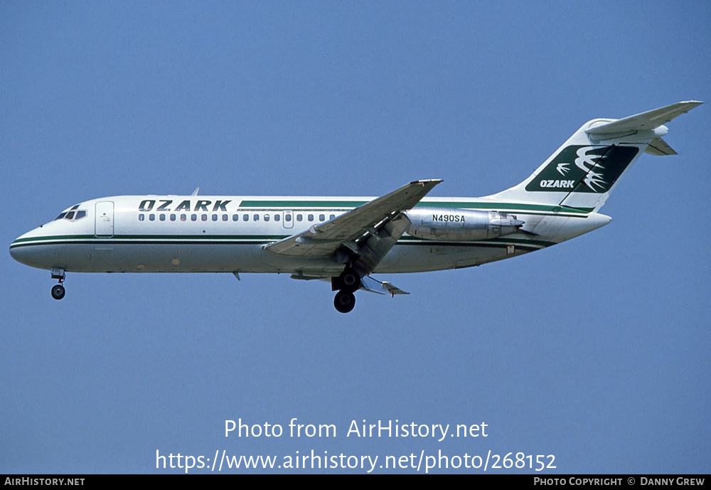 Aircraft Photo of N490SA | Douglas DC-9-15 | Ozark Air Lines | AirHistory.net #268152