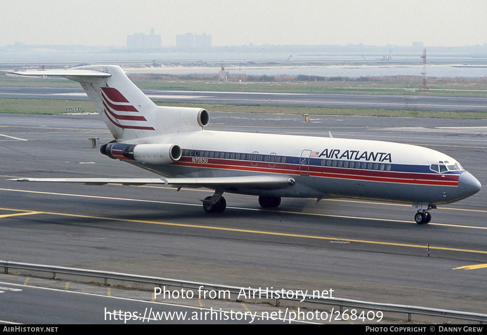 Aircraft Photo of N7083U | Boeing 727-22 | Air Atlanta | AirHistory.net #268409