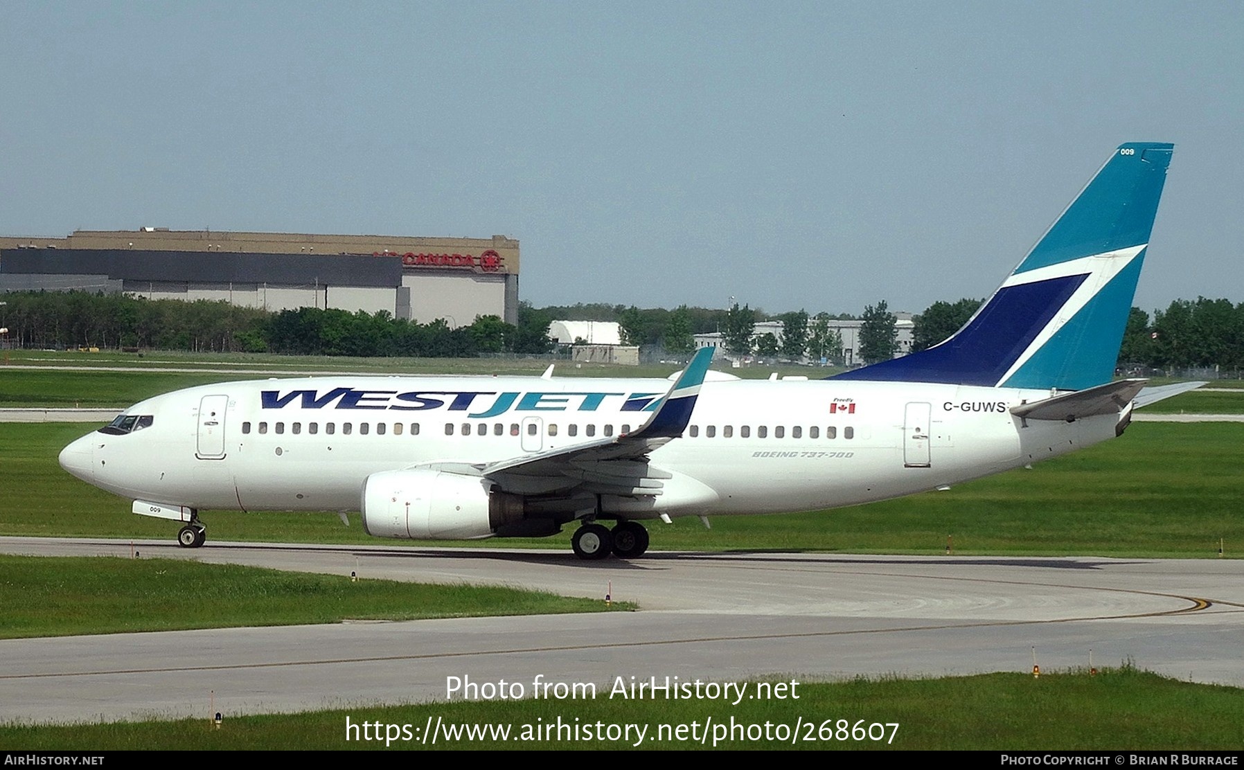 Aircraft Photo of C-GUWS | Boeing 737-76N | WestJet | AirHistory.net #268607