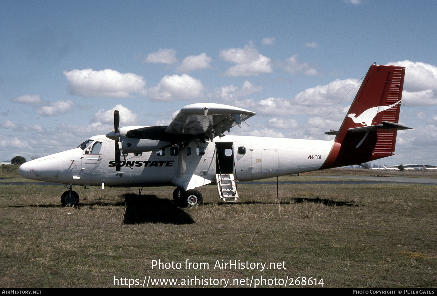 Aircraft Photo of VH-TGI | De Havilland Canada DHC-6-320 Twin Otter | Sunstate Airlines | AirHistory.net #268614