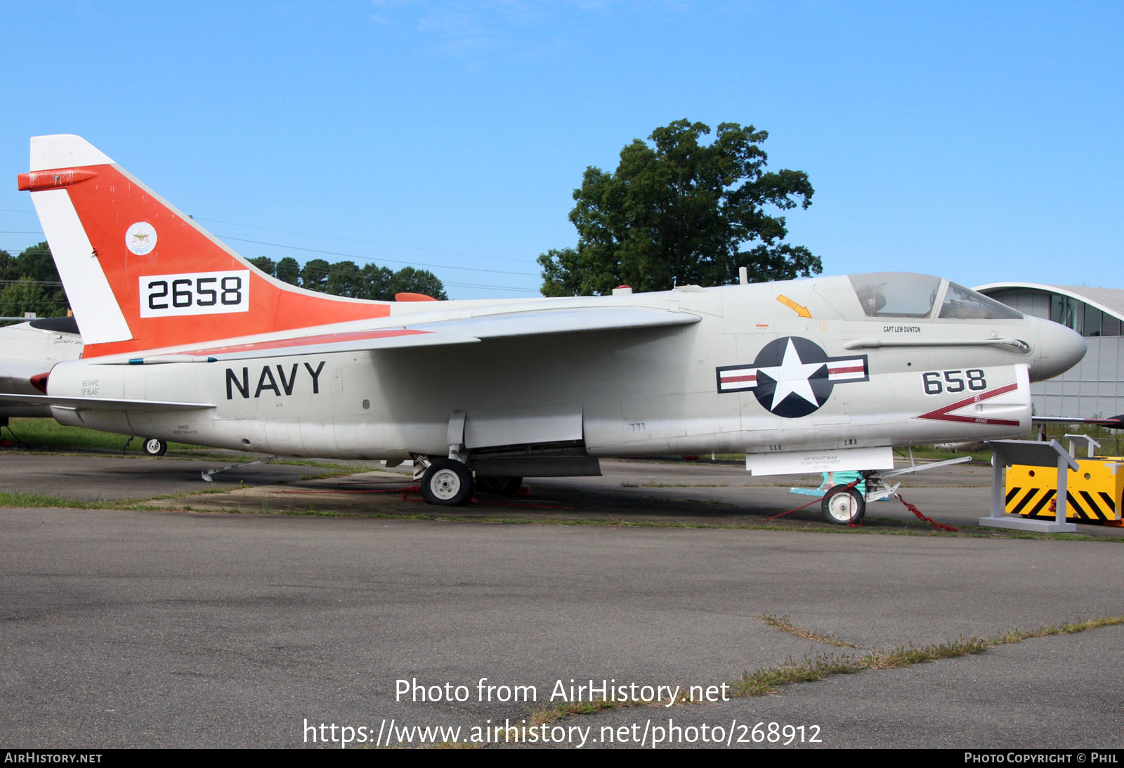 Aircraft Photo of 152658 / 2658 | LTV NA-7A Corsair II | USA - Navy | AirHistory.net #268912