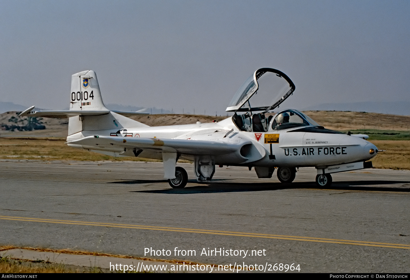 Aircraft Photo of 60-0104 | Cessna T-37B Tweety Bird | USA - Air Force | AirHistory.net #268964