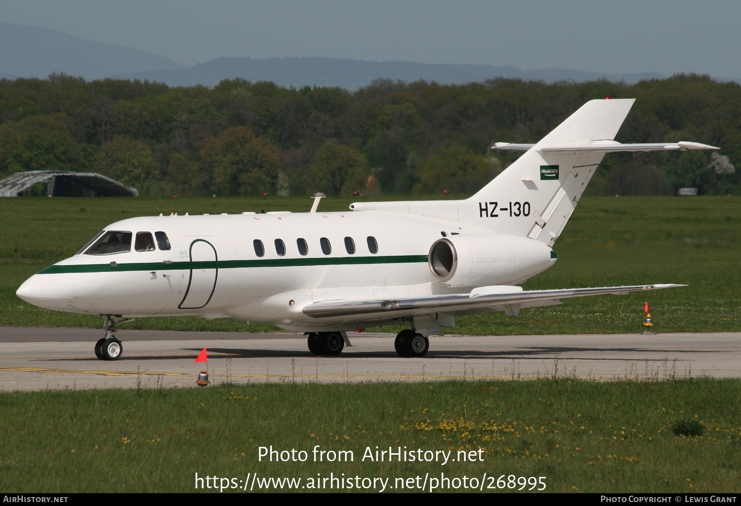 Aircraft Photo of HZ-130 | British Aerospace BAe-125-800B | Saudi Arabia - Air Force | AirHistory.net #268995