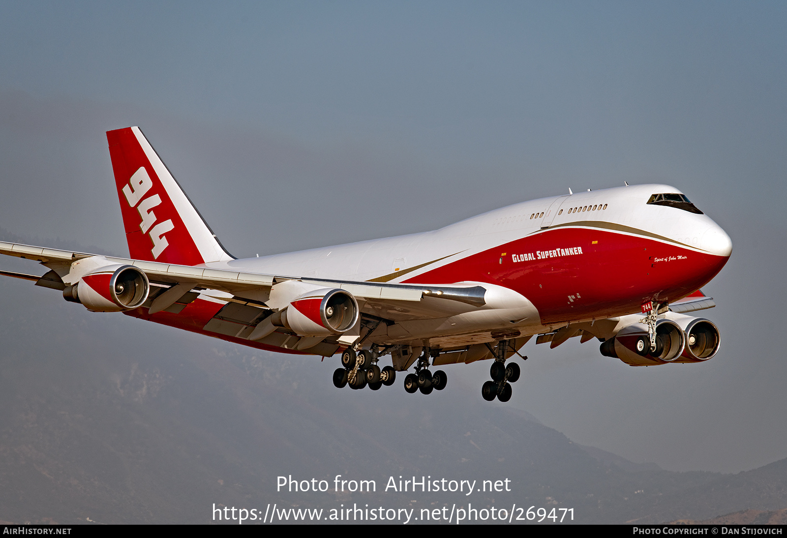 Aircraft Photo of N744ST | Boeing 747-446/AT | Global SuperTanker