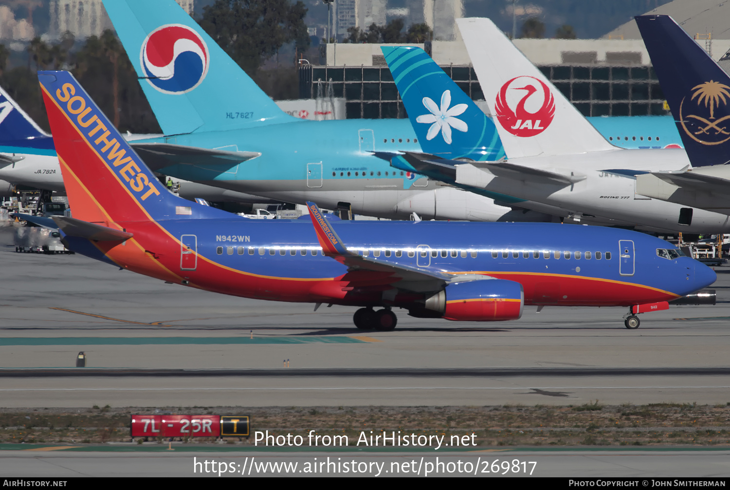 Aircraft Photo of N942WN | Boeing 737-7H4 | Southwest Airlines | AirHistory.net #269817