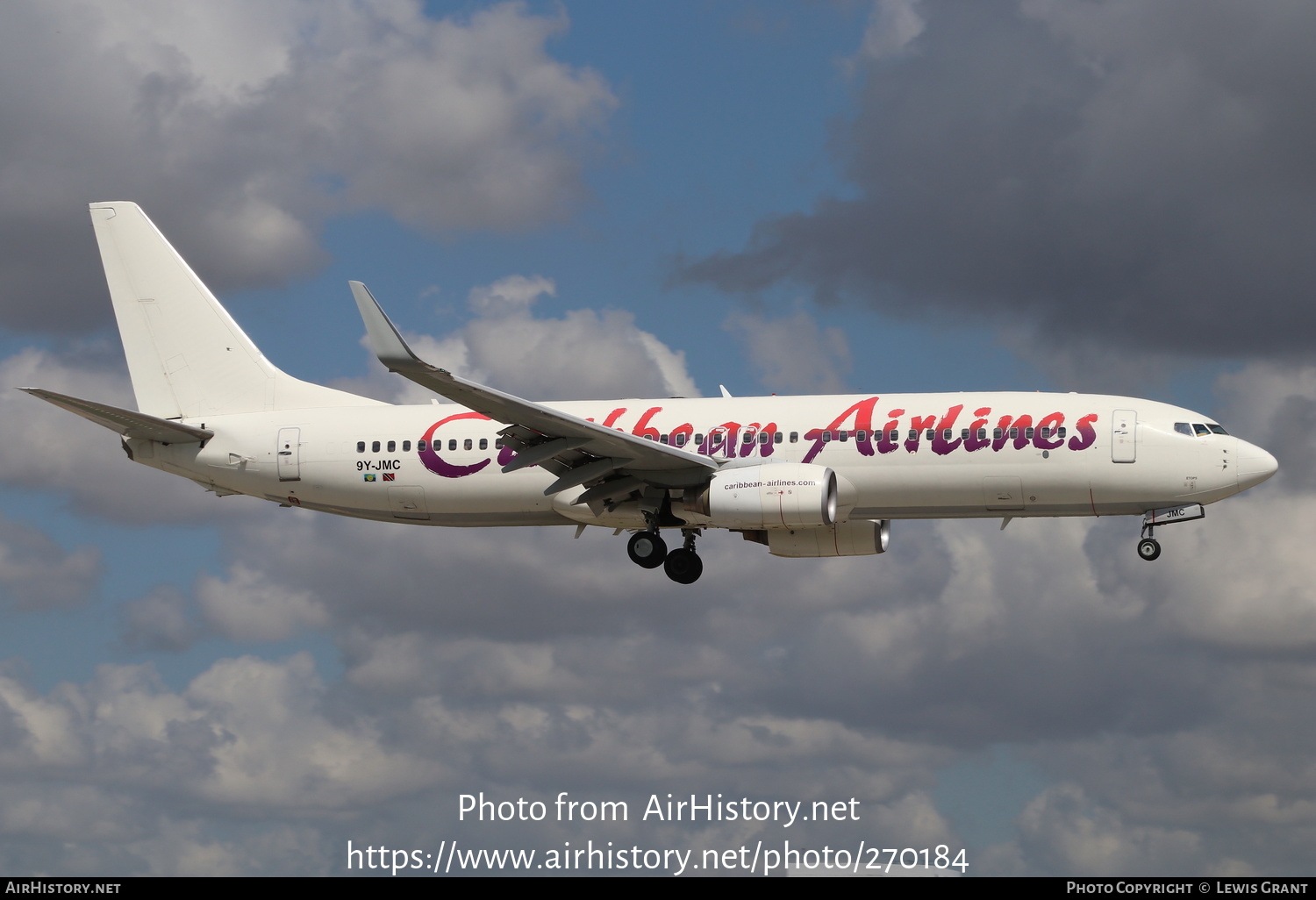 Aircraft Photo of 9Y-JMC | Boeing 737-8Q8 | Caribbean Airlines | AirHistory.net #270184