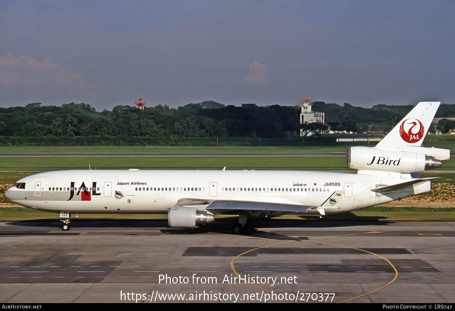 Aircraft Photo of JA8589 | McDonnell Douglas MD-11 | Japan Airlines - JAL | AirHistory.net #270377