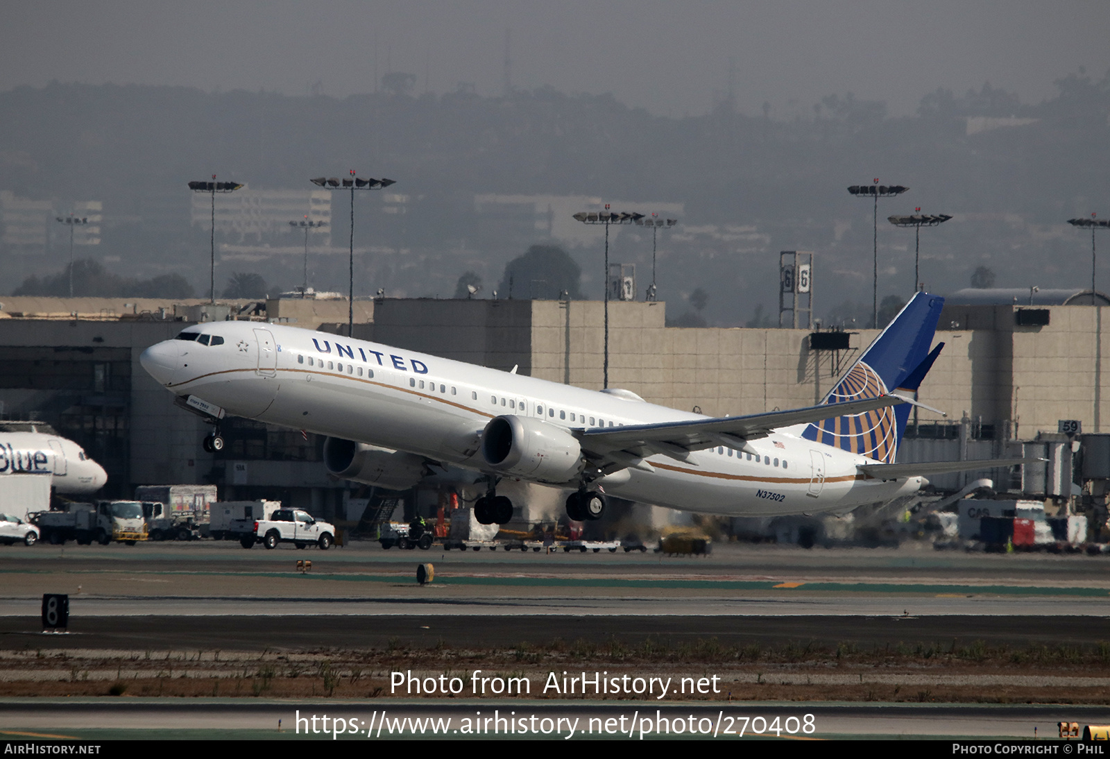 Aircraft Photo of N37502 | Boeing 737-9 Max 9 | United Airlines | AirHistory.net #270408