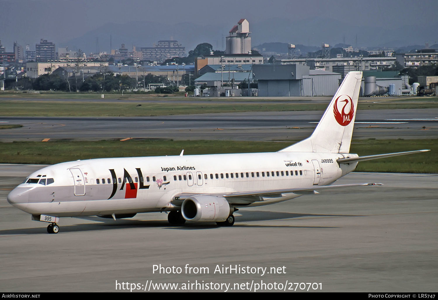 Aircraft Photo of JA8995 | Boeing 737-446 | Japan Airlines - JAL | AirHistory.net #270701