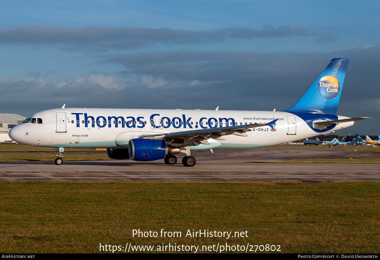 Aircraft Photo of G-DHJZ | Airbus A320-214 | Thomas Cook Airlines | AirHistory.net #270802