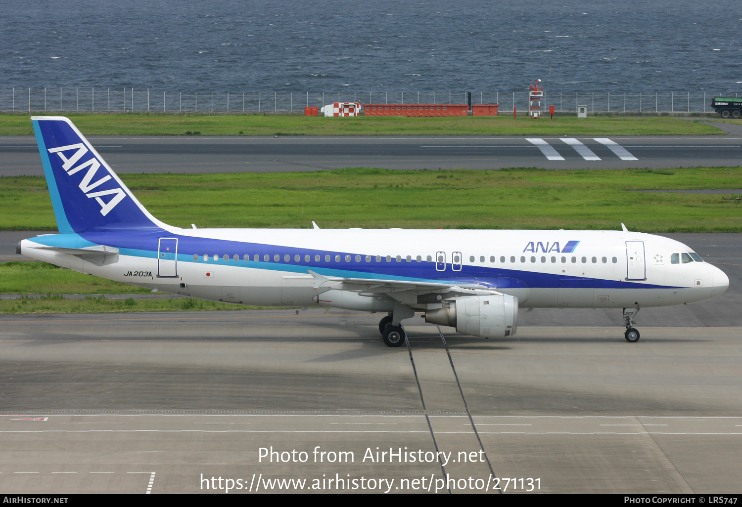 Aircraft Photo of JA203A | Airbus A320-211 | All Nippon Airways - ANA | AirHistory.net #271131