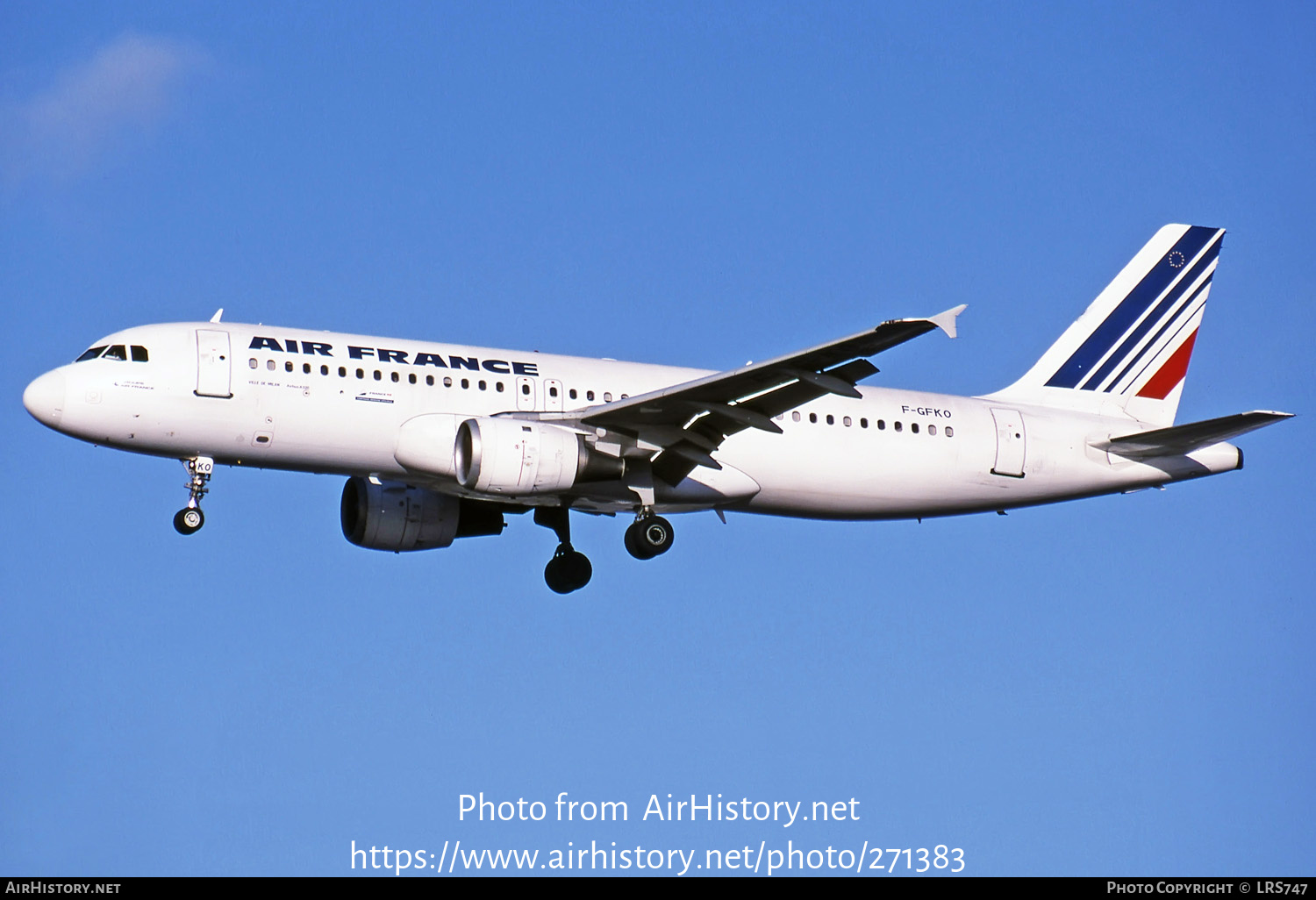 Aircraft Photo of F-GFKO | Airbus A320-211 | Air France | AirHistory.net #271383