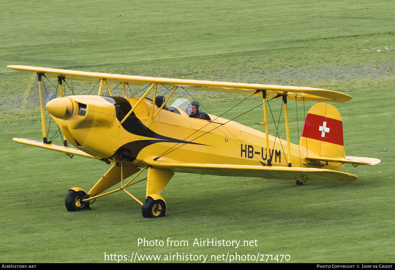 Aircraft Photo of HB-UVM | CASA 1-131E Series 2000 Jungmann | AirHistory.net #271470