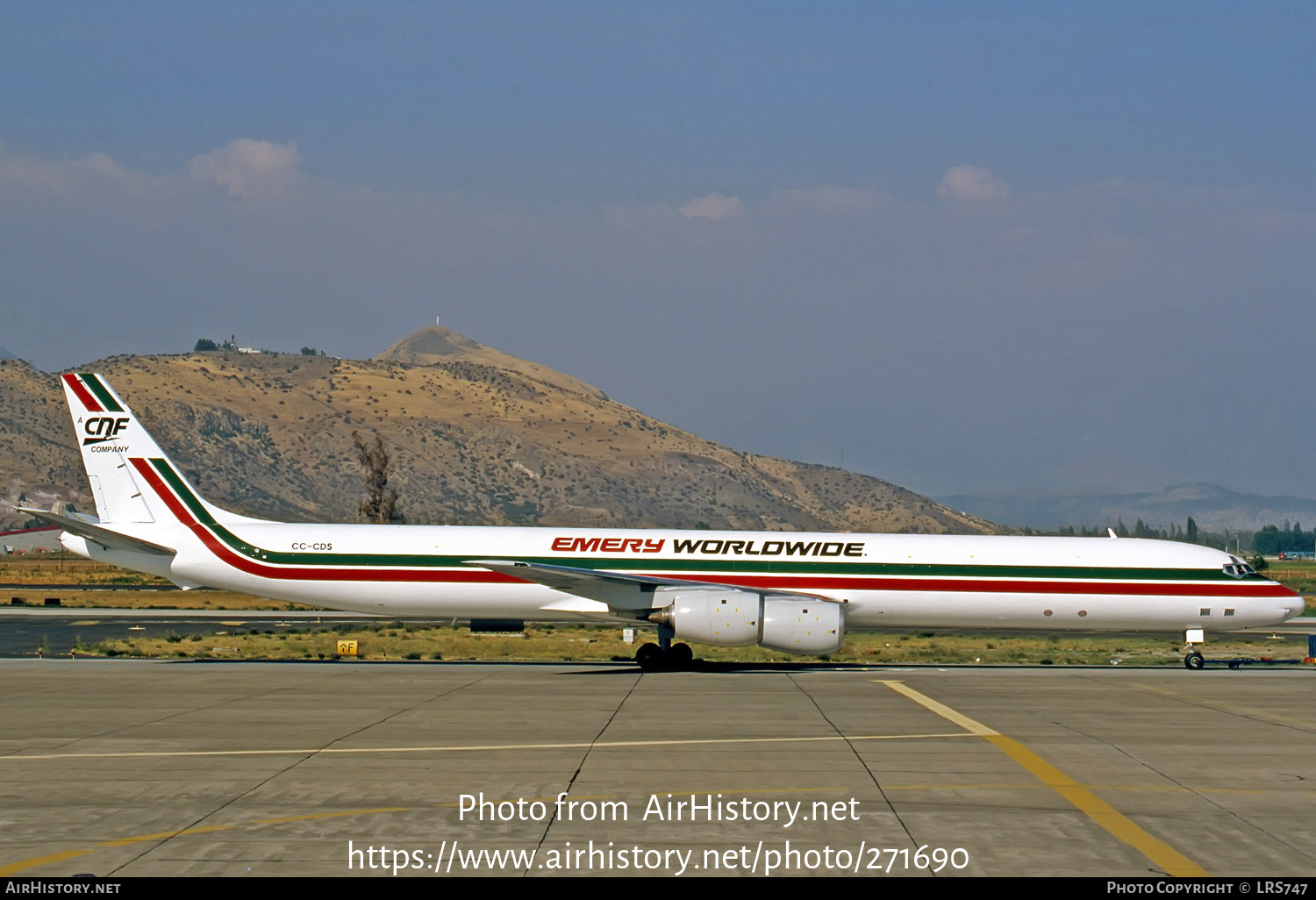 Aircraft Photo of CC-CDS | McDonnell Douglas DC-8-71(F) | Emery Worldwide | AirHistory.net #271690