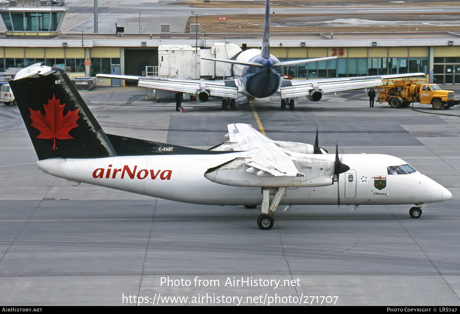 Aircraft Photo of C-FABT | De Havilland Canada DHC-8-102 Dash 8 | Air Nova | AirHistory.net #271707