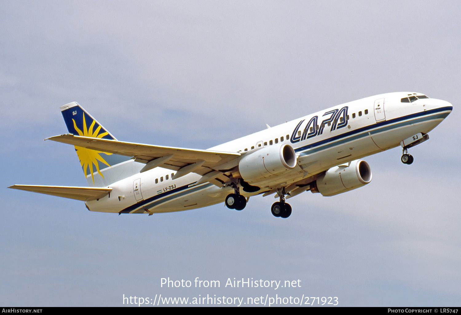 Aircraft Photo of LV-ZSJ | Boeing 737-76N | LAPA - Líneas Aéreas Privadas Argentinas | AirHistory.net #271923